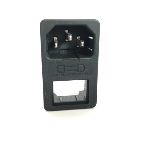 Conector Poder Macho 110V/250V 15A Chasis (no incluye switch)