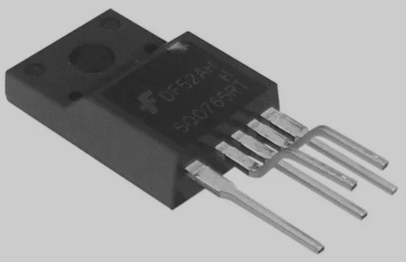 Integrado 5Q0765Rt