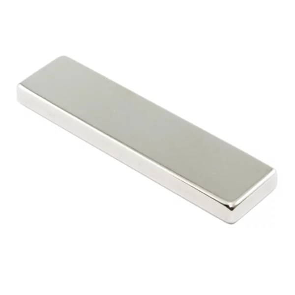 Imán de Neodimio 40x10x5mm Tipo Rectangular N35