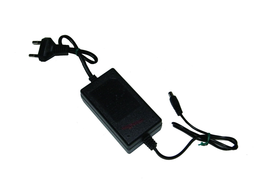 Adaptador 12V 3A RiXME
