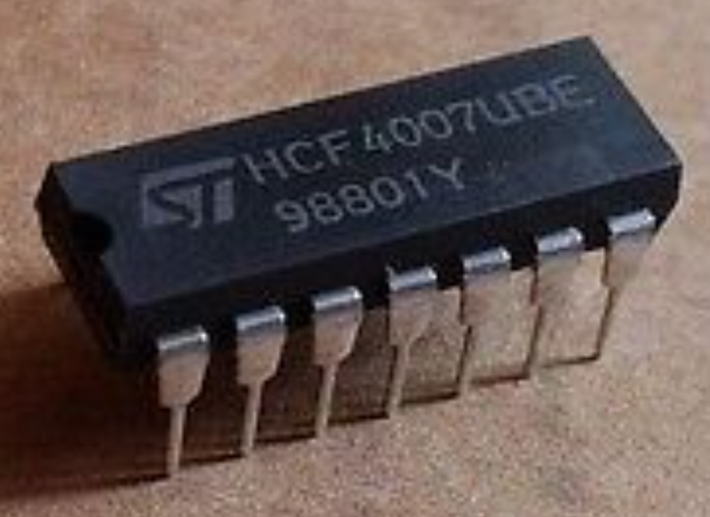 Integrado Hcf4007Ube