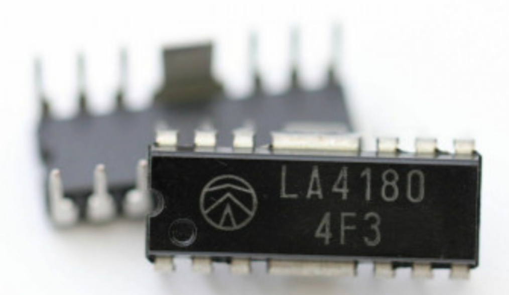 Integrado La4180