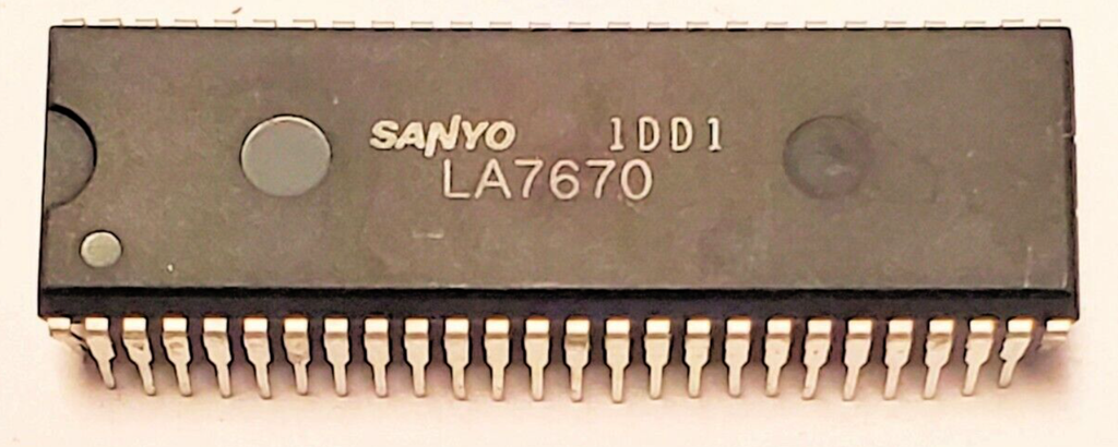 Integrado La7670